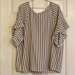 Umgee stripe top / size medium and large available